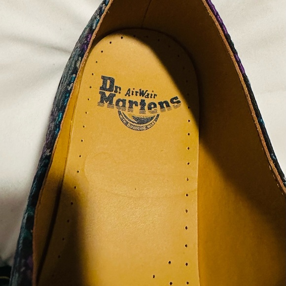 DR. MARTENS 1461 BLACK/ PURPLE FLORAL JACQUARD Men- 10, Women- 11 NWOB Offers! - Picture 8 of 10